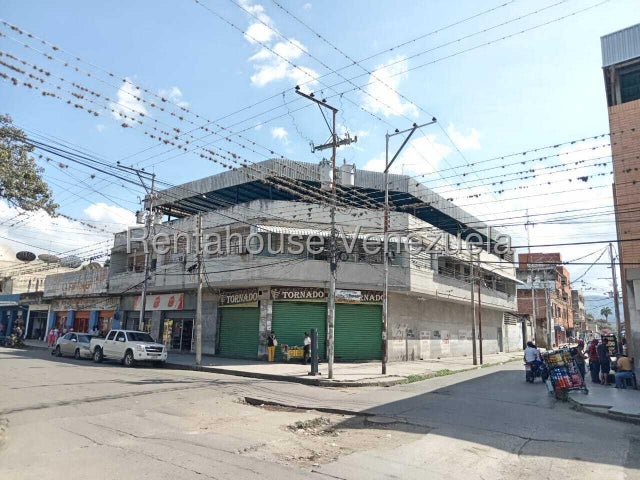 Edificio en venta en Guigue Carlos arvelo car