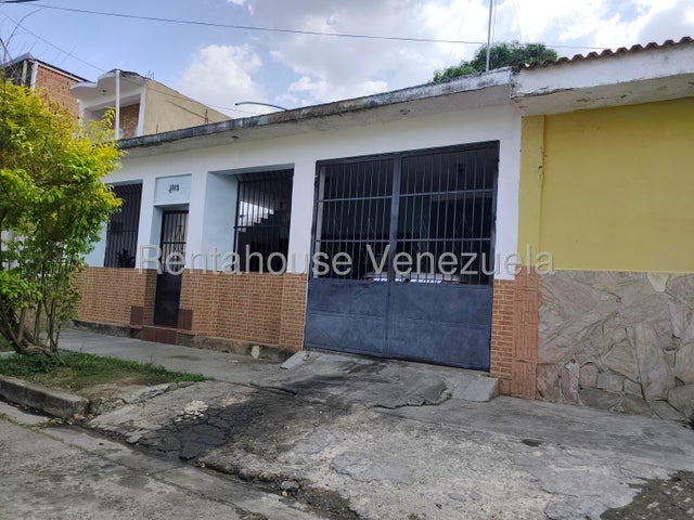 Casa en conjunto privado  en venta en Los Cao