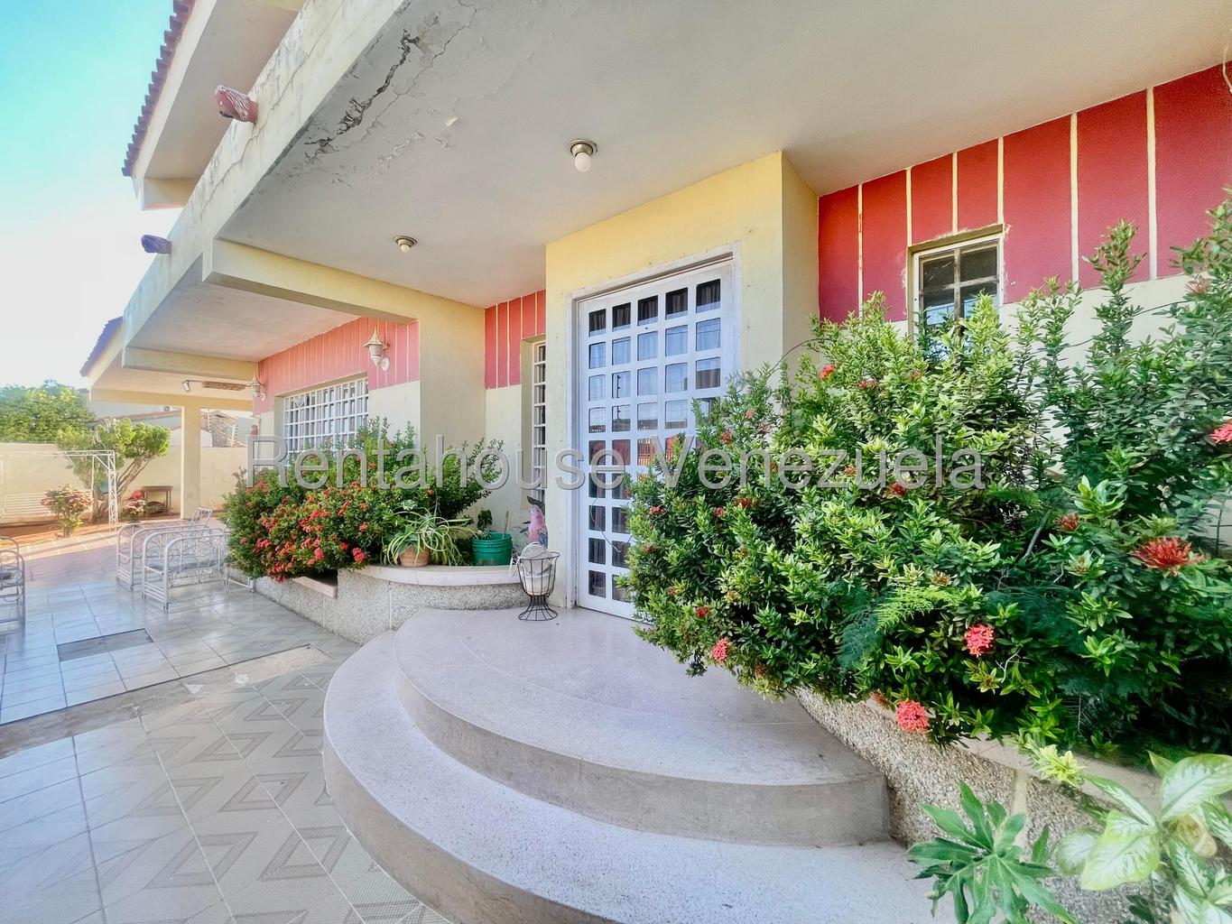 26-11190 Casa en venta Santa Fe, Punto Fijo, 