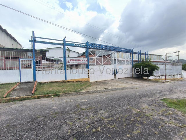 GALPON INDUSTRIAL EN VENTA EN LA ZONA INDUSTR