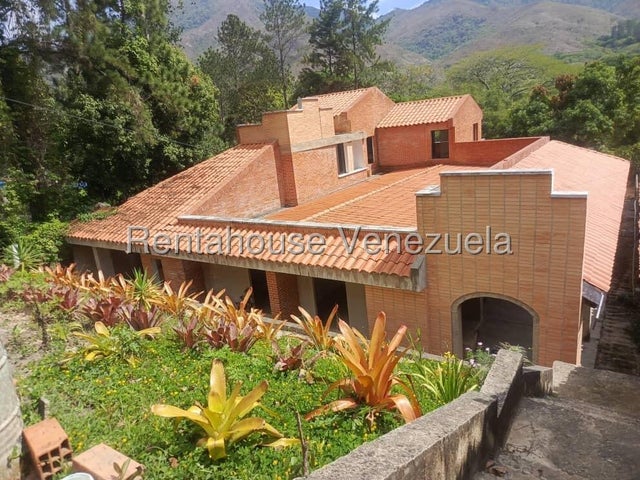 Adquiere esta Casa en venta Ubicada en La Ent
