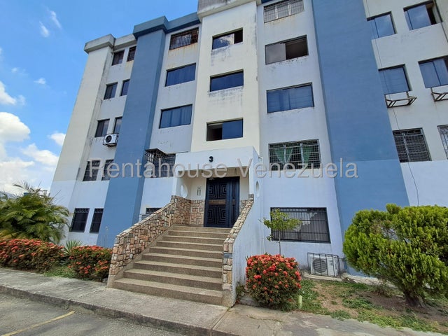 Apartamento con Ppozo de agua en venta ubicad