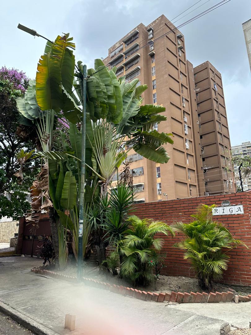 Vendo apartamento en el Paraiso Callejón Mac