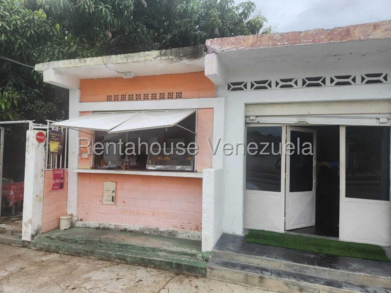 ¡OPORTUNIDAD ÚNICA EN CIUDAD ALIANZA! Casa 