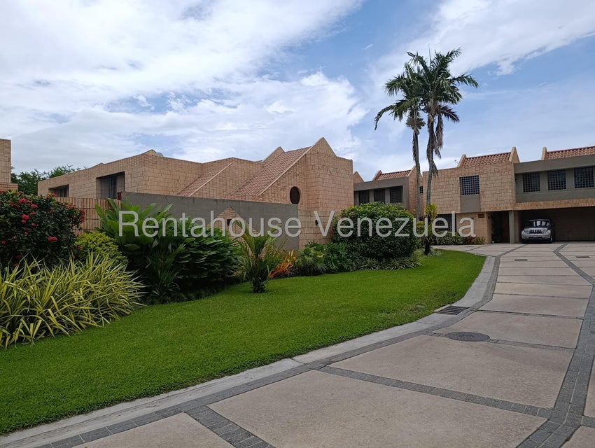 Townhouse en venta naguanagua las Quintas Car