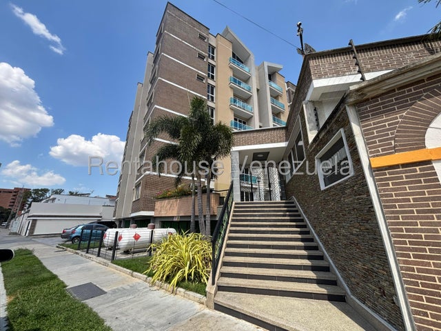 Planta Baja con Patio privado,  Lujo y confor