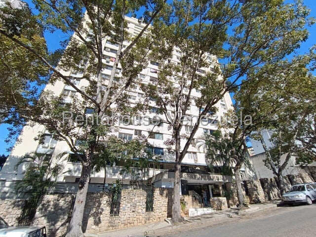 Apartamento amoblado en alquiler en El Bosque