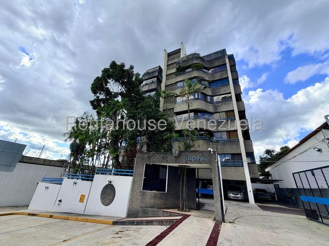 VENTA L/DOS CAMINOS  #26-12015