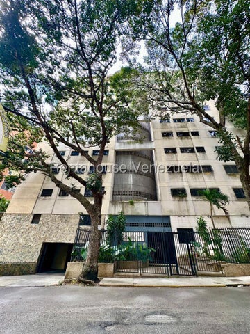 VENTA LOS CAOBOS #26-12180