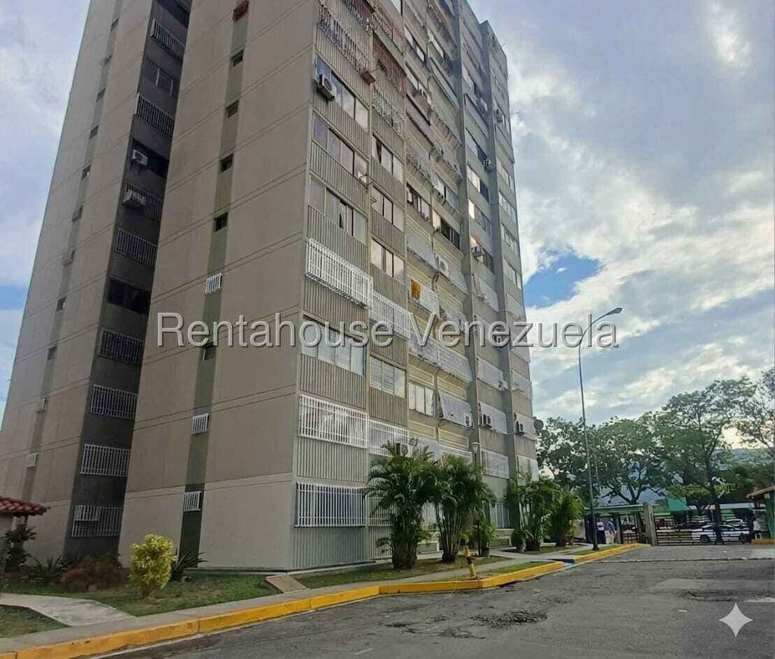 Apartamento en Res. Don Bosco – Urb. La Gra