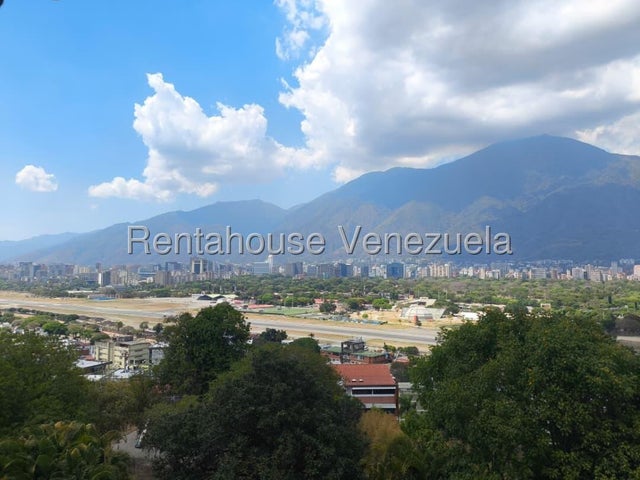 VENTA LOMAS DE CHUAO #26-15537