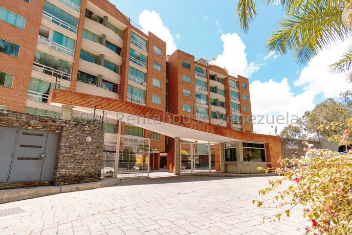 VENTA EN LOMAS DEL SOL #26-13629