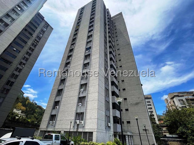 VENTA EL HATILLO #26-17021 