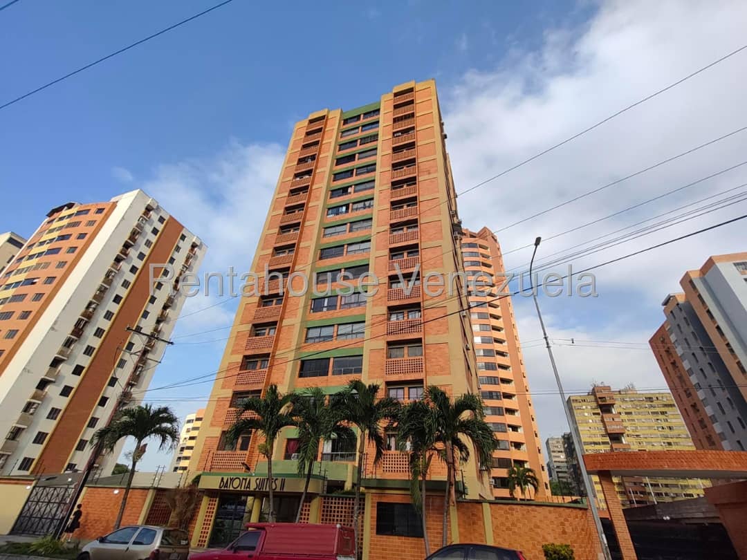 Mañongo apartamento en venta con pozo 82 m2 