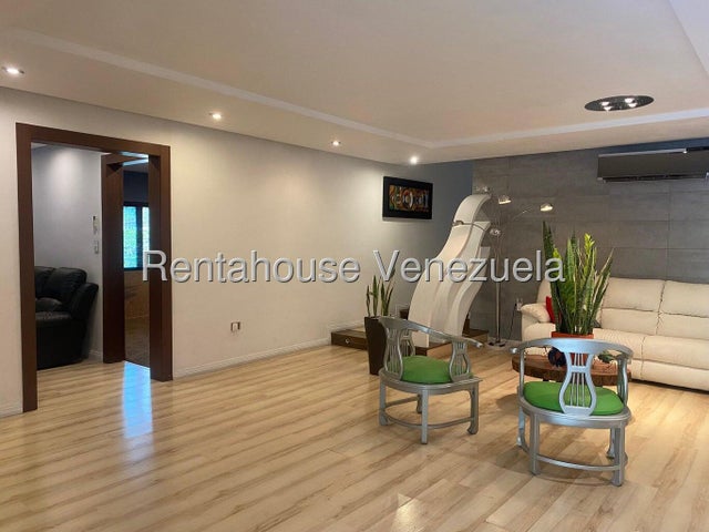 Casa de un Nivel 610m² en Alquiler La Cumaca