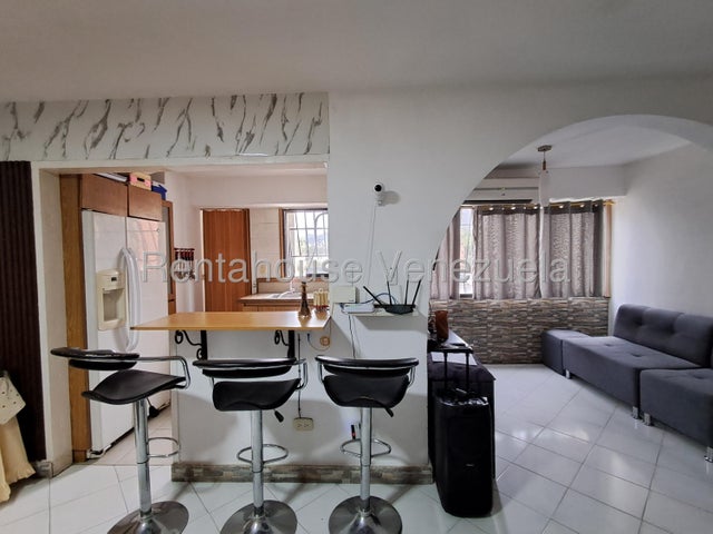 Apartamento Piso Bajo en El Trigal Norte | C�