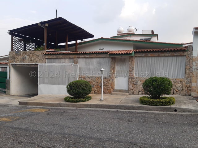 26-21081 Se vende casa con excelente ubicaci�