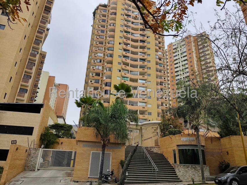 26-20906 Hermoso apartamento en venta en la u