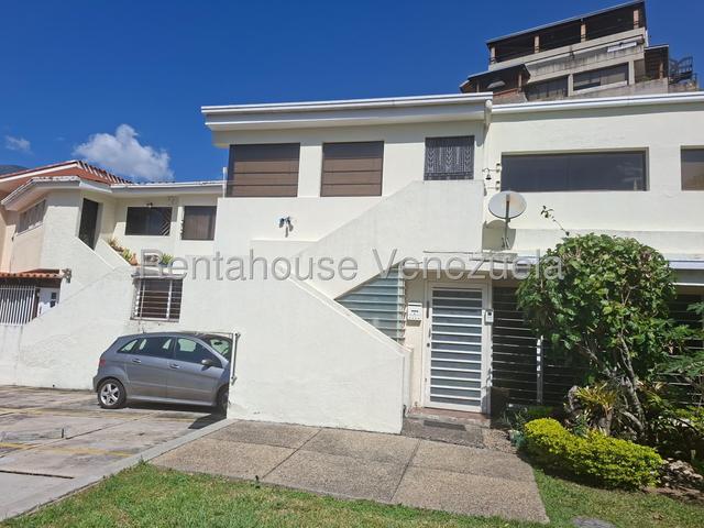 VENTA EN COLINAS BELLO MONTE #26-11834