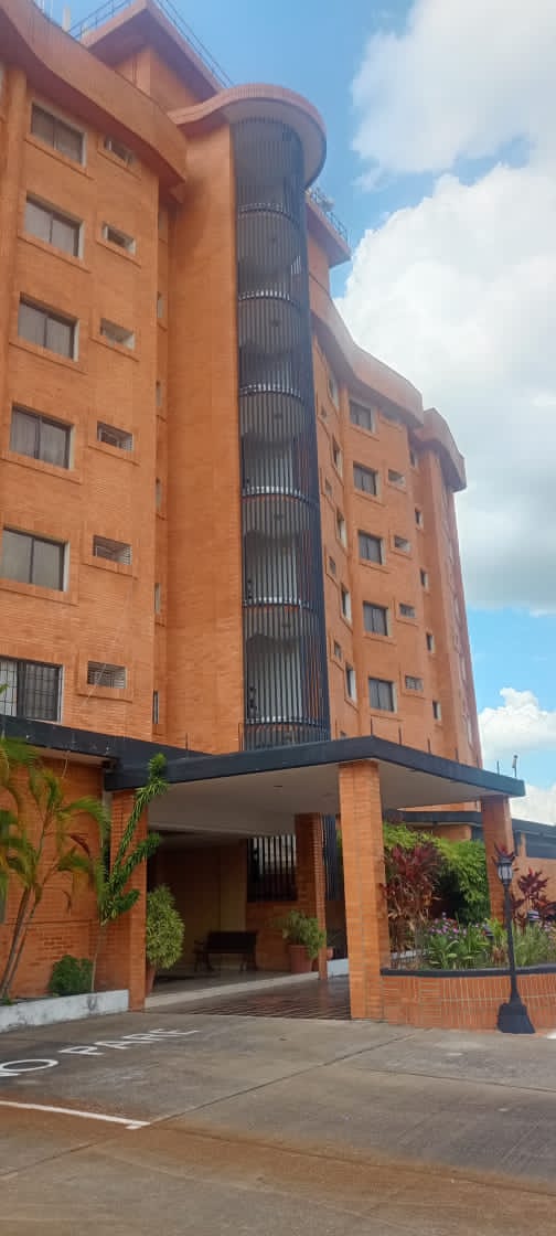 HOTEL 4 ESTRELLAS, MATURÍN MONAGAS 