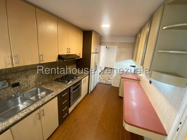 VENTA LA URBINA #26-20036