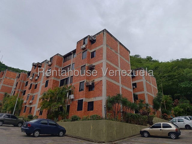 Venta Conj. Res. El Pedregal #26-21863, Las C