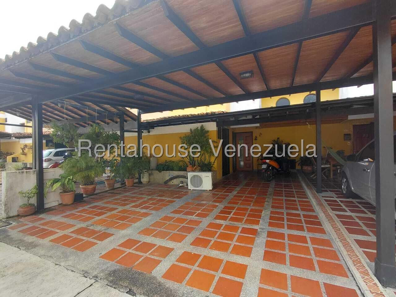 Townhouse en venta en Tazajal Naguanagua 