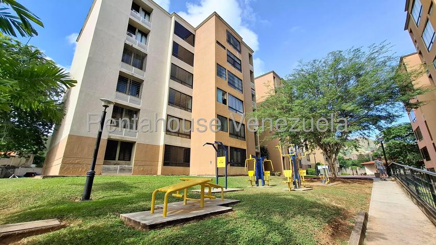 26-21724 Apartamento en Alquiler Amoblado y E