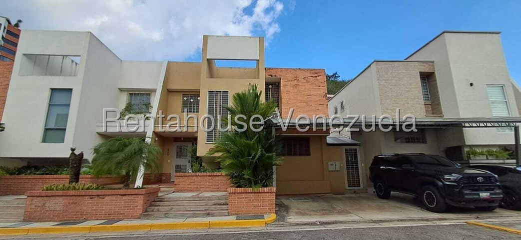 26-21717 Acogedor Townhouse en Venta amoblado