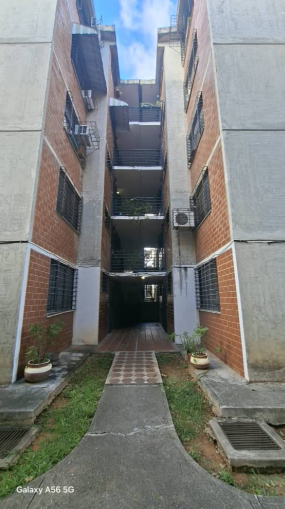 Vendo apartamento  en Guarenas  Ciudad Casara