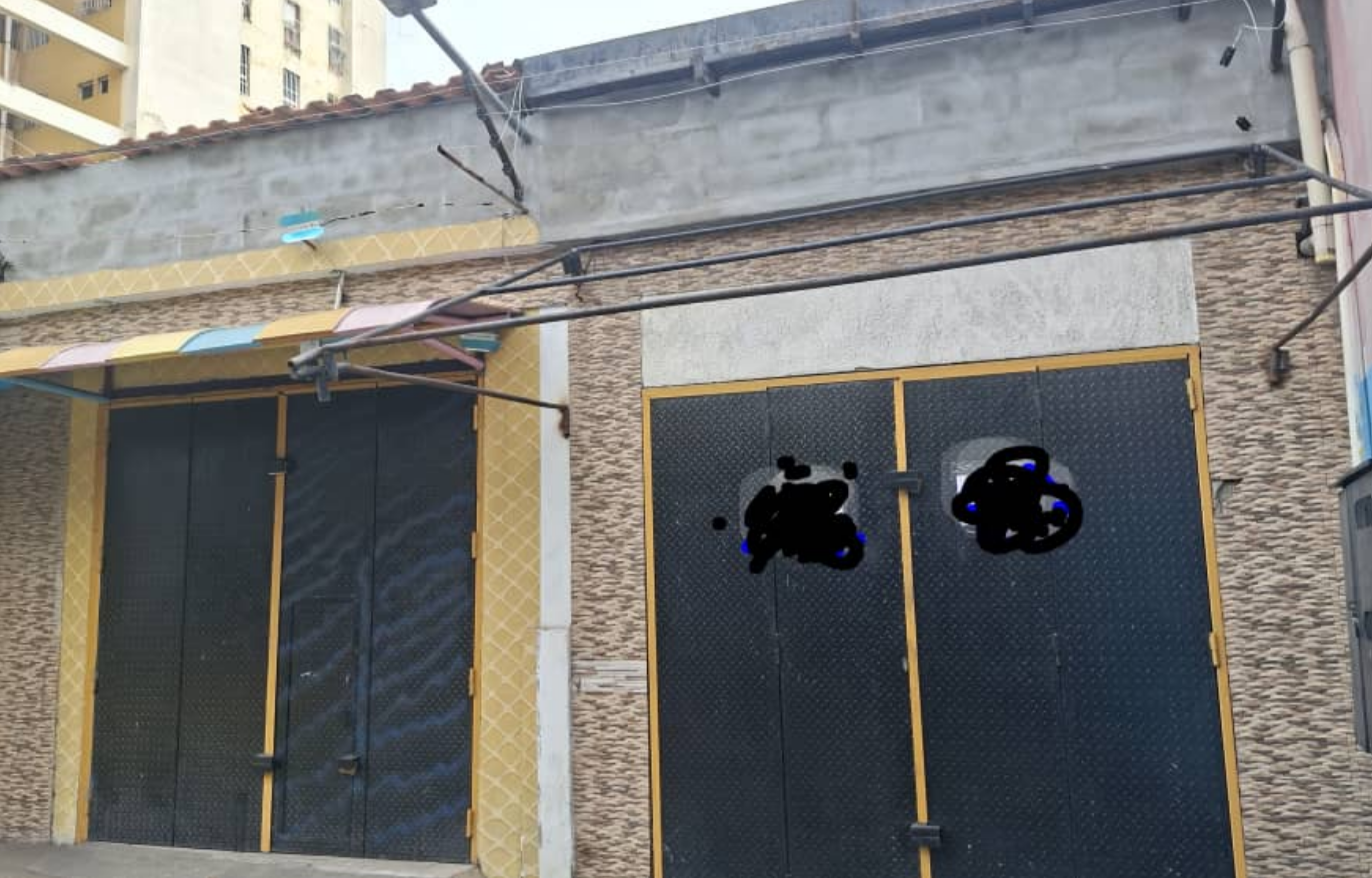 Alquilo local con deposito en Guatire ,60 met