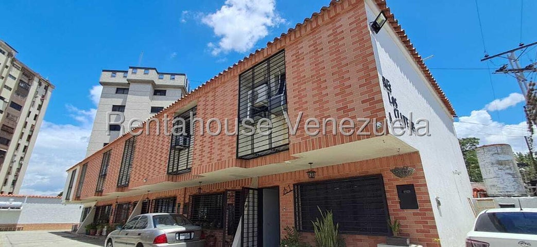 Venta de Townhouse Las Quintas. Naguanagua #2