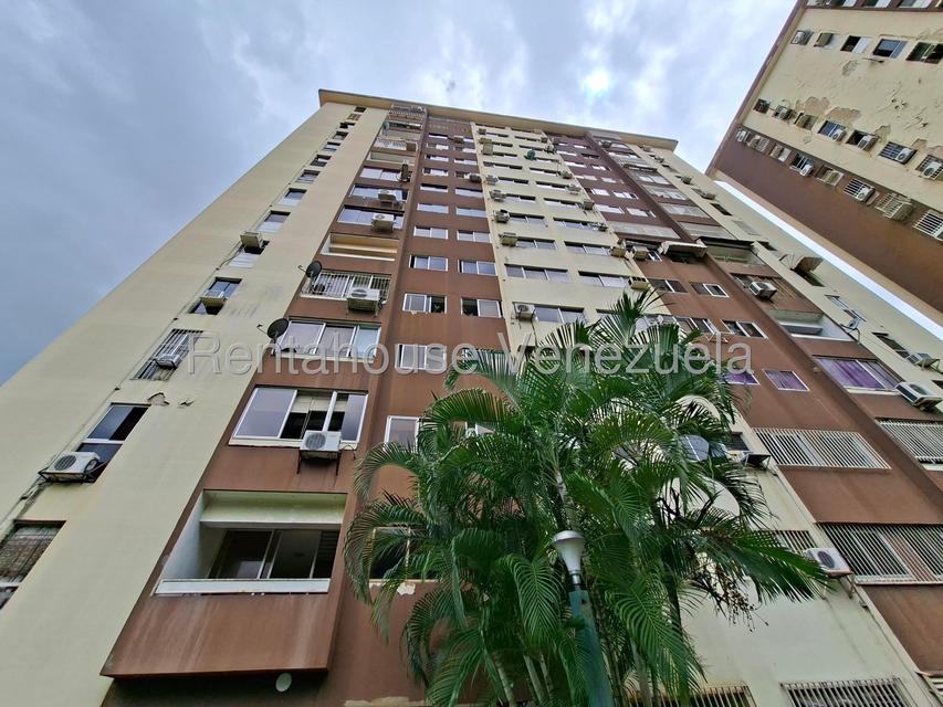 Apartamento en venta en el bosque planta elé