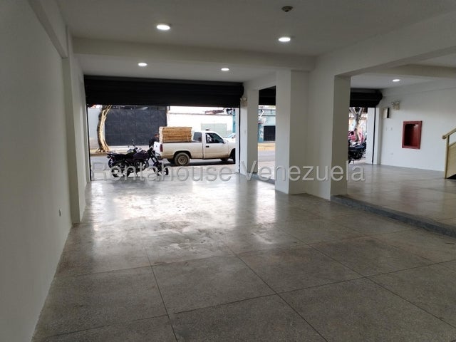 Alquiler de Local Comercial Av. Lara 4 #26-19