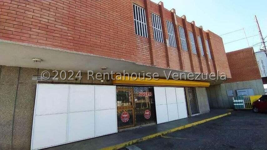 Alquiler de local Comercial Av. Sesquincenten