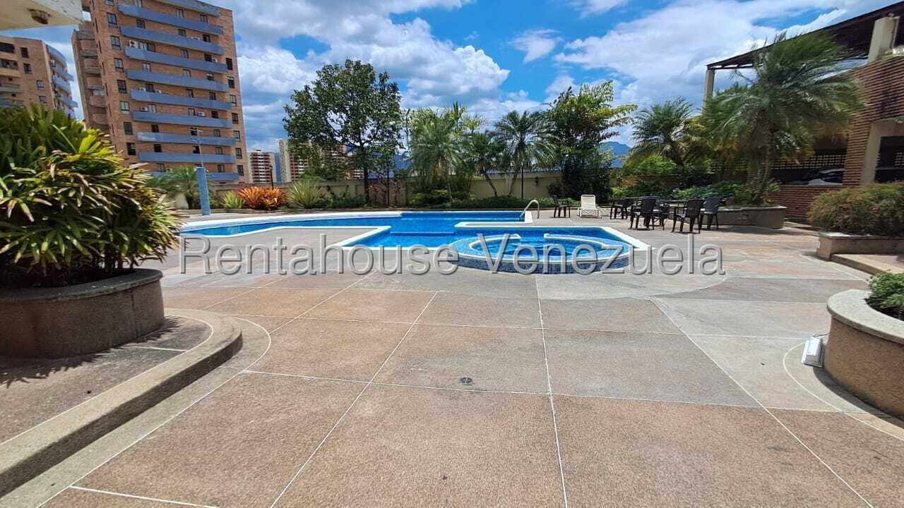 Apartamento de lujo en ciudad jardín Mañong