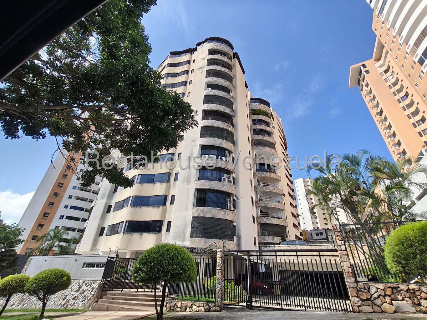Apartamento en venta en el Parral Valencia Ca