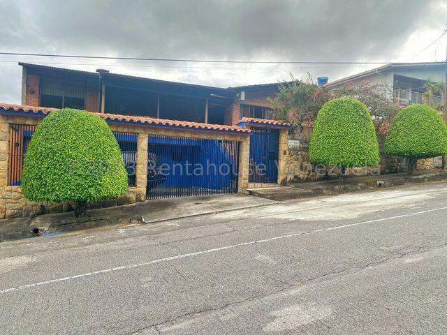 VENTA URB MIRANDA #23-24155