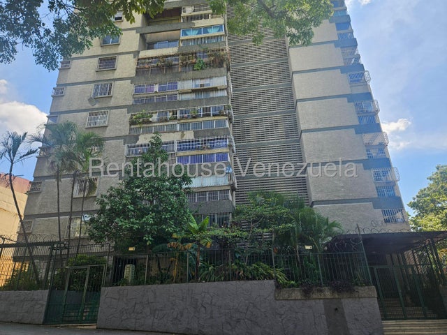 VENTA LOS CAOBOS #26-17157 