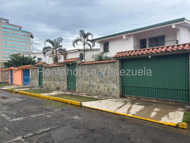 Alquiler de casa  en La Viña #27-932