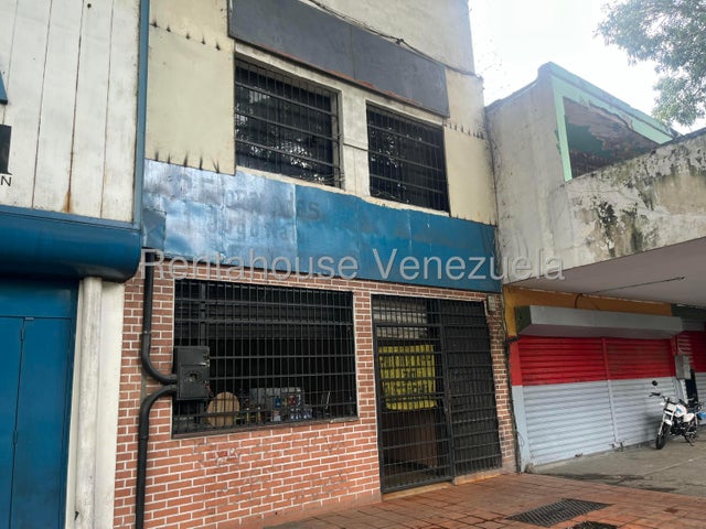Alquiler de local en Av. Boliva Norte #26-657