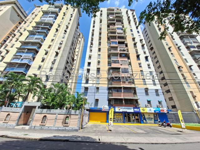Apartamento en Alquiler en Urb. El Centro