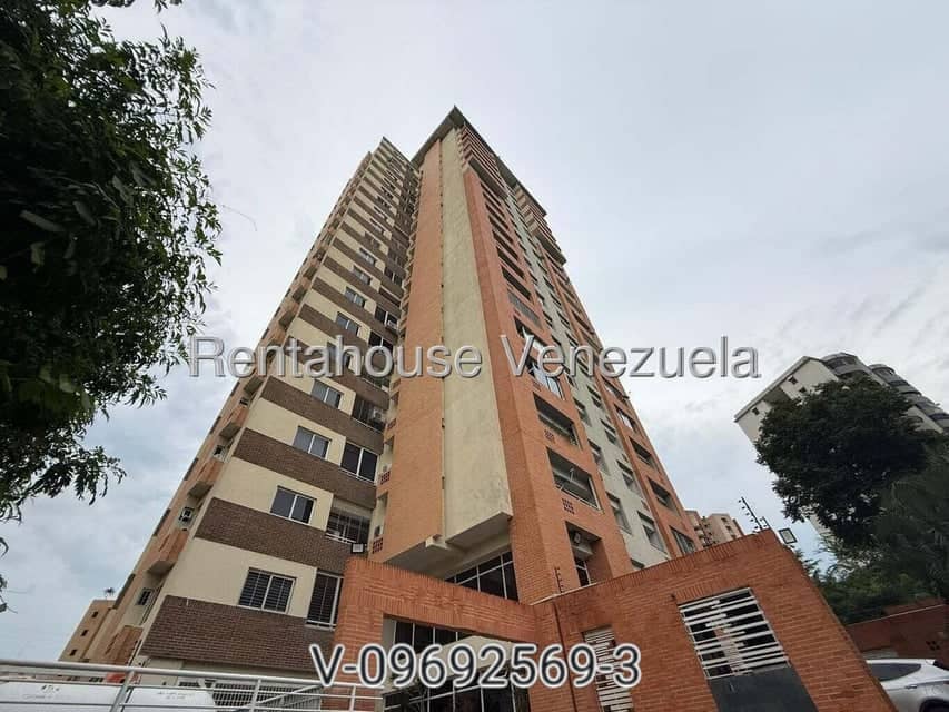 Apartamento en venta en las chimeneas planta 