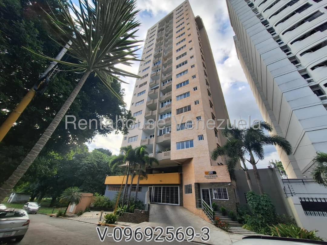 Apartamento en venta en las Chimeneas Valencia Carabobo Desiree Castillo Rentahouse 