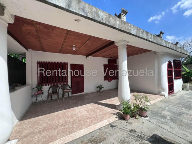 Casa en Venta en Las Delicias Sector Ojo de A