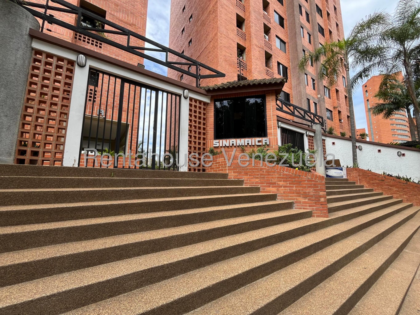Apartamento en alquiler en los Mangos sin amoblar Valencia Carabobo