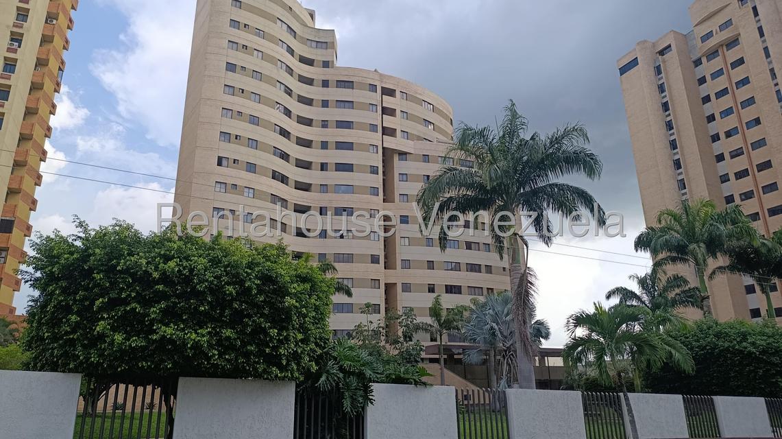 Apartamento en venta en palma real mañongo  