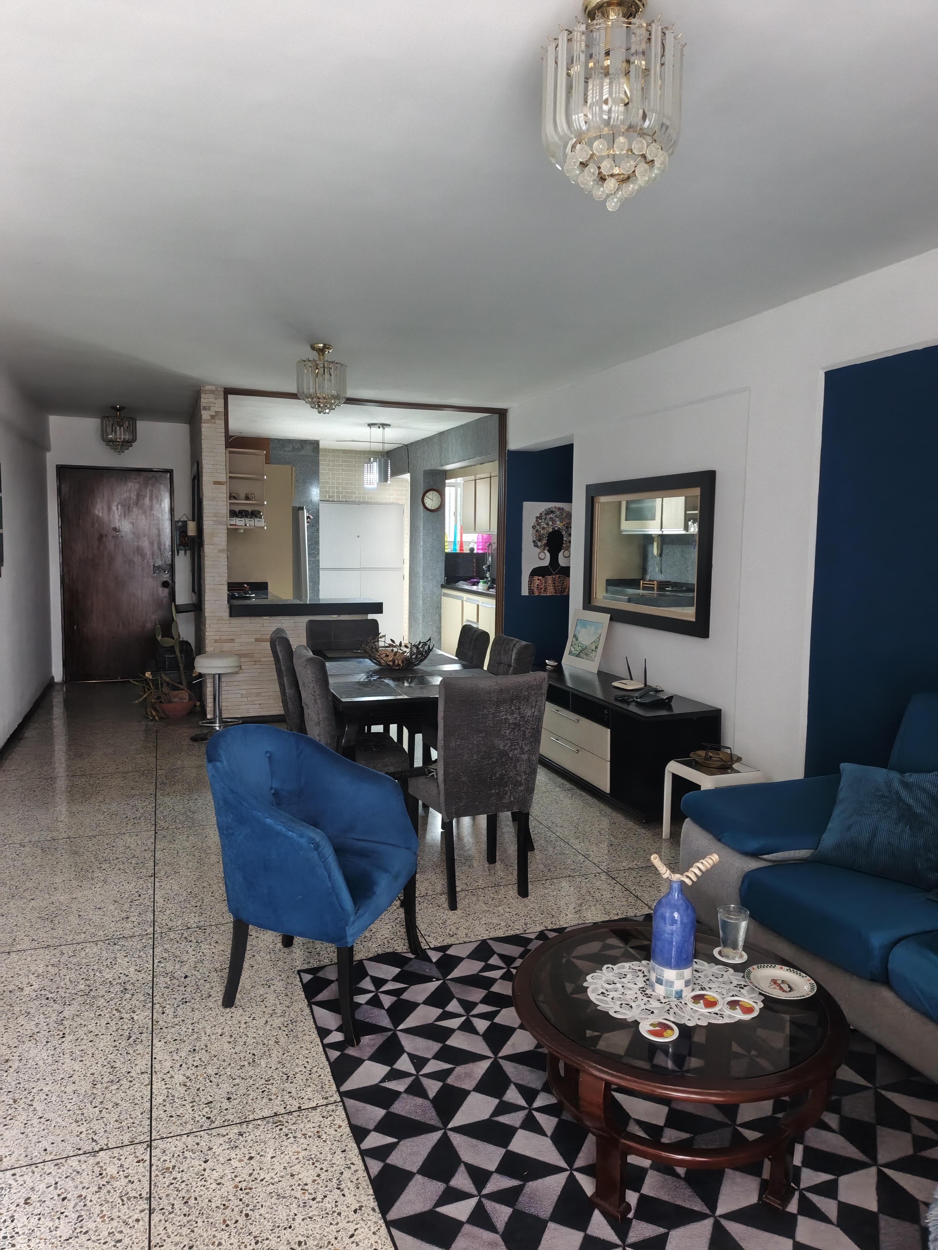Alquiler Apartamento amoblado y equipado cerc