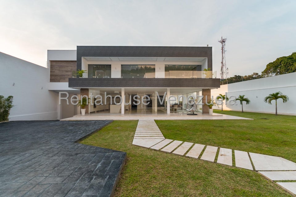 Casa en Venta Prados del Este 26-17841
