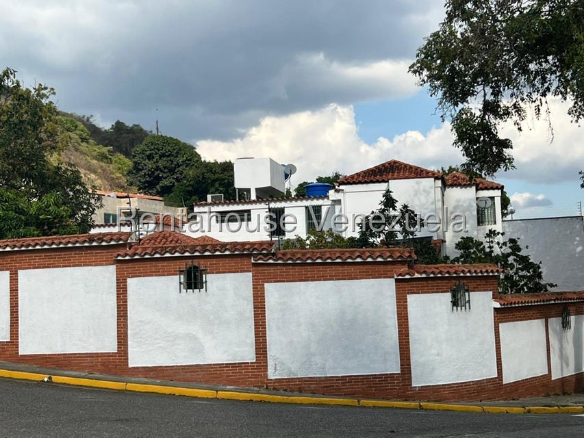 Casa en Prados del Este 26-14103